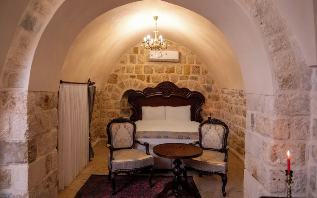Kasr-i Divan Hotel