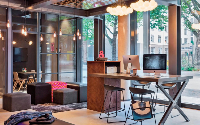 MOXY Frankfurt East