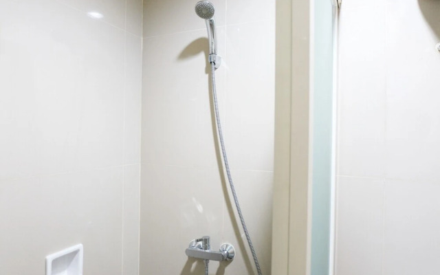 Tree Park Studio Apartment near ICE BSD By Travelio