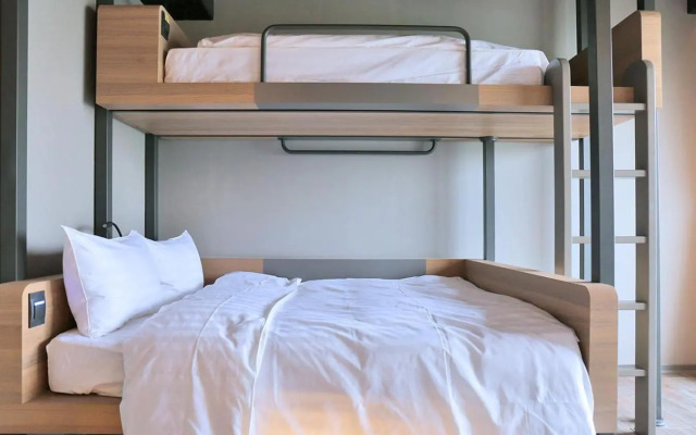 Kiwi Share Hotel - Zhongli Station Branch - Hostel