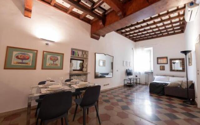 Piazza Firenze Apartment