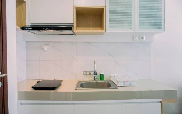 Pleasurable 2Br At Parkland Avenue Apartment