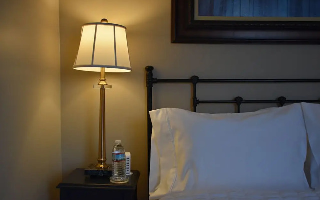 The Trott House Inn