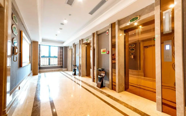 Vienna International Hotel (Chongqing Jiangbei Airport Terminal 3)