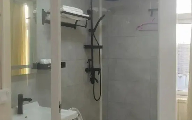 Taizhou Hongda Hotel