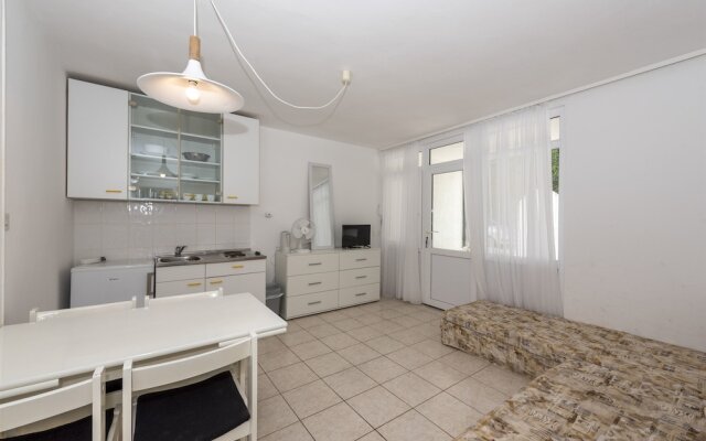 Apartments Lana