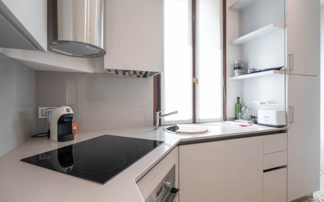 Ve.N.I.Ce Cera Remer Suite