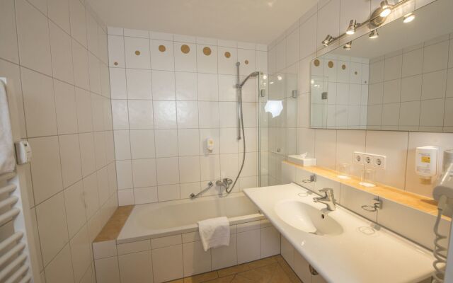 DEKRA Congresshotel Wart