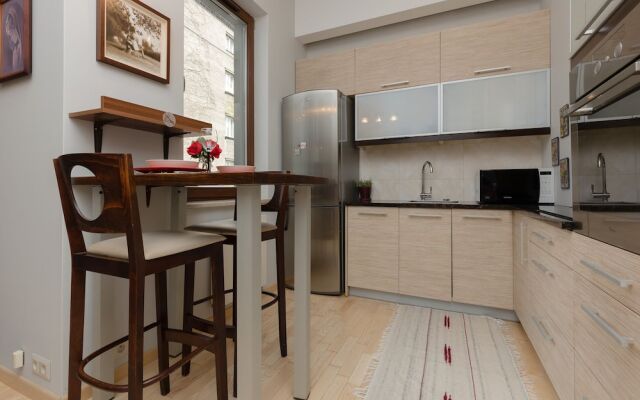 Apartment Czerniakowska by Renters
