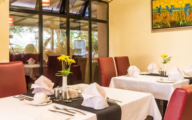 PrideInn Westlands Luxury Boutique Hotel