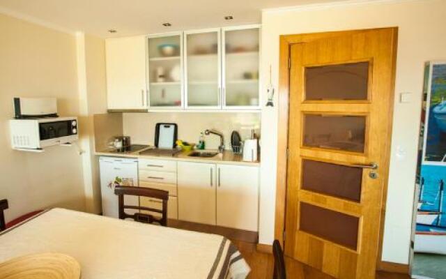 LovelyStay - Ericeira Beach Apartment with Sea View