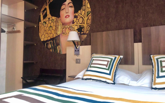 HOTEL ARVERNA VICHY - ClT'HOTEL