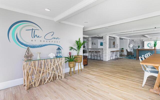 The Cove at Rockport Hotel