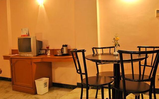 Hotel Atchaya