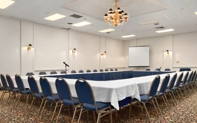 Atrium Hotel and Conference Center