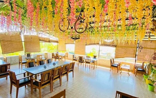 Fabhotel Prime Rozan Jaai