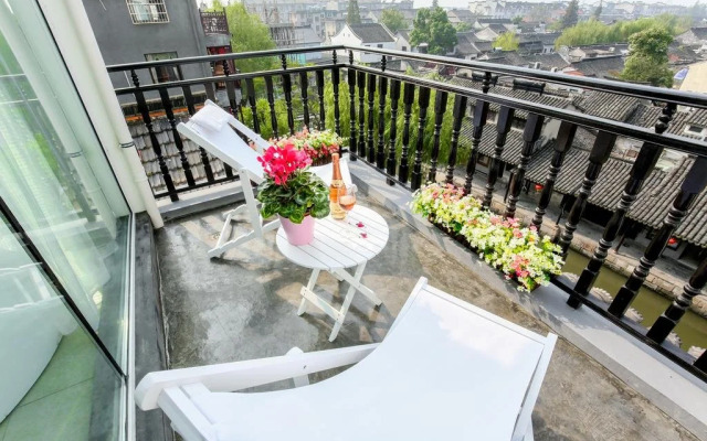 Xitang J Langman Zhenshui Holiday Hotel