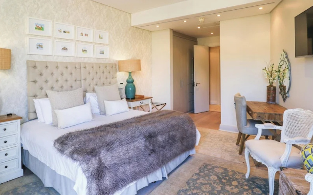One Bedroom Apartment - Fully Equipped and Design Furnitures
