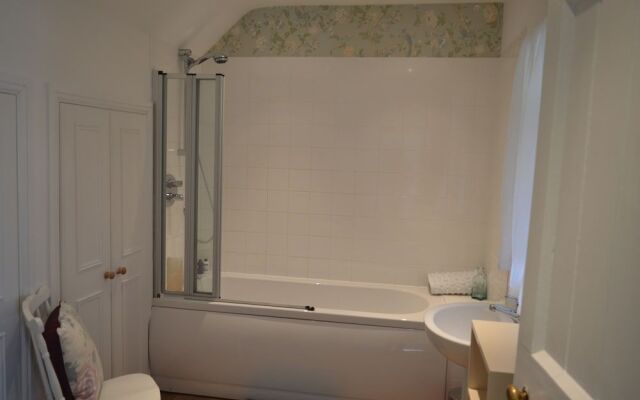 Birk House Bed & Breakfast