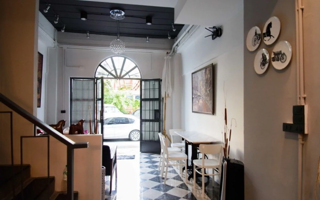 87 Oldtown @ River Pier