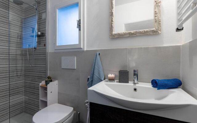 Leyla s Flat in Pratolino