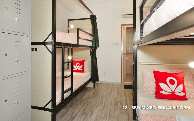 Lodge 41 by ZEN Rooms