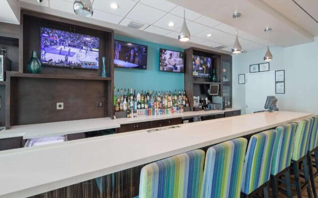 Best Western Plus Oceanside Inn