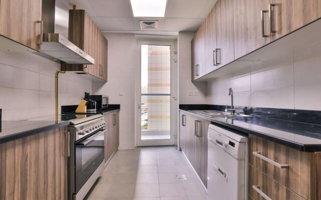 Grand 2BR Burj Khalifa Gym/pool by Belvilla