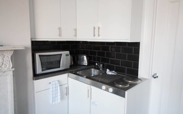 Elegant Georgian 1 Bed Apartment in Herne Bay