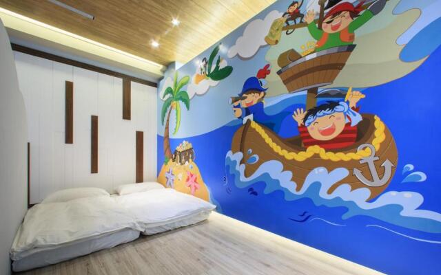 Chen He Spa Motel