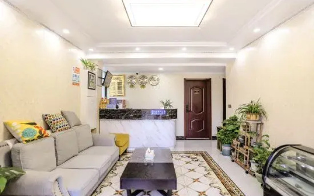 Jingzhen Inn