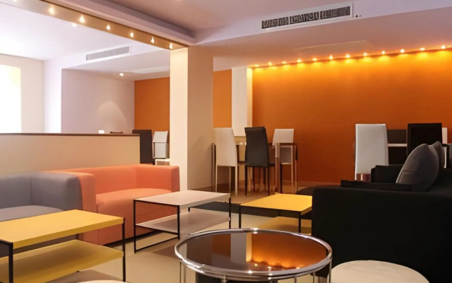 Siam Paradise Entertainment Complex