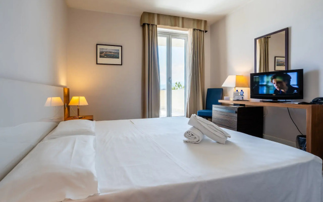Capo Peloro Resort - Adults Only