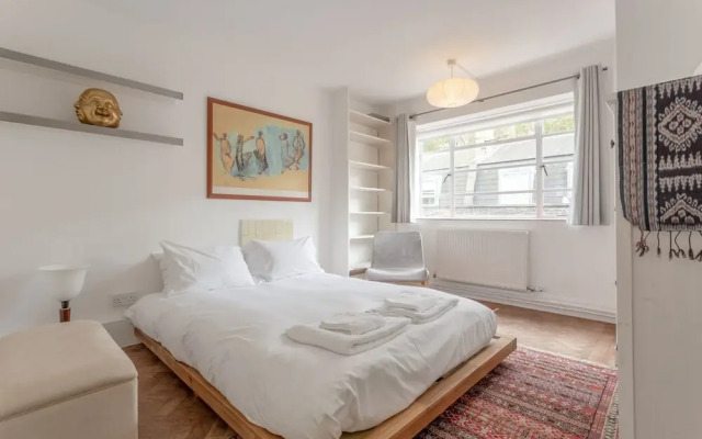 Stylish 2 Bedroom Fitzrovia Flat