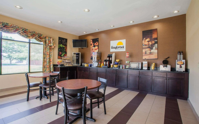 Red Roof Inn Martinsburg