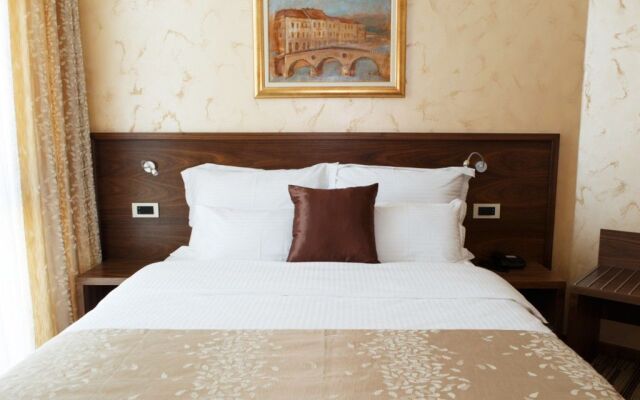 Hotel Bistrik City Center
