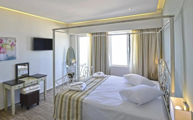 Princess Irini Sea Front ApartHotel