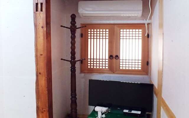 Gyeongju Yeokrakjae Hanok Guesthouse
