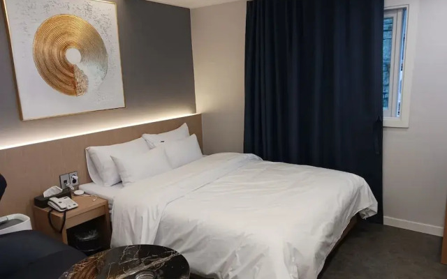 Hotel101 Pyeongtaek Branch
