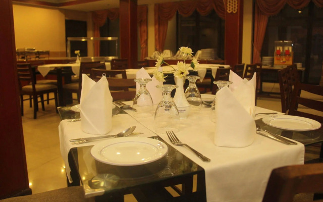 Hotel Janaki