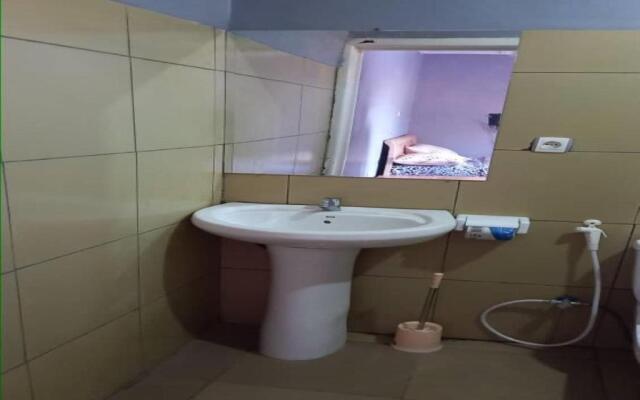 Tommy's Budget Rooms
