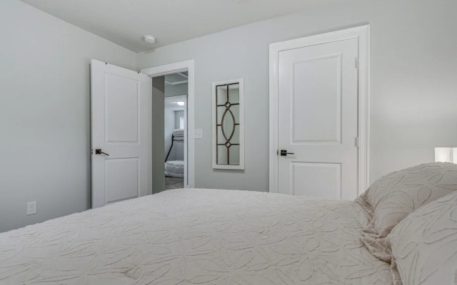 Updated Pensacola Home ~ 7 Mi to Beach!