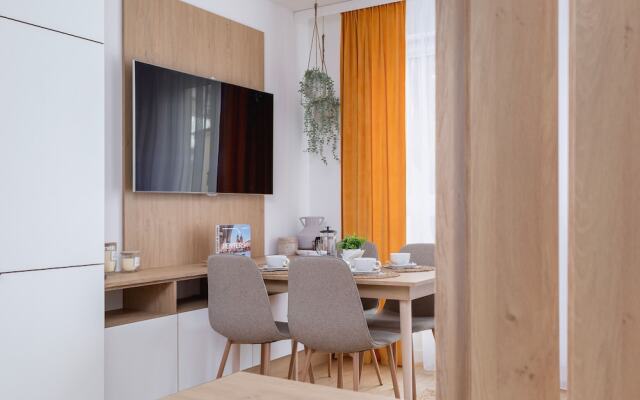 Czarnowiejska Studio by Renters