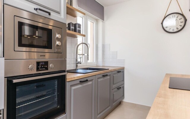 Nice Apartment in Opatija With Wifi and 3 Bedrooms