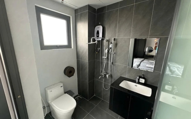 Dalat Central Stay – Bathroom – Da Lat
