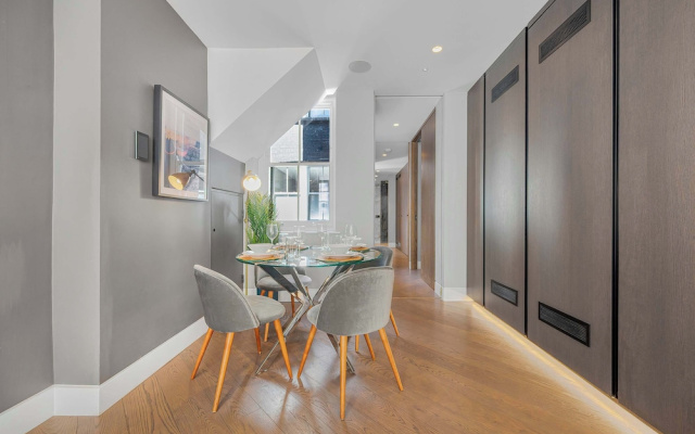 The Story Apartment - Soho - By Frankie