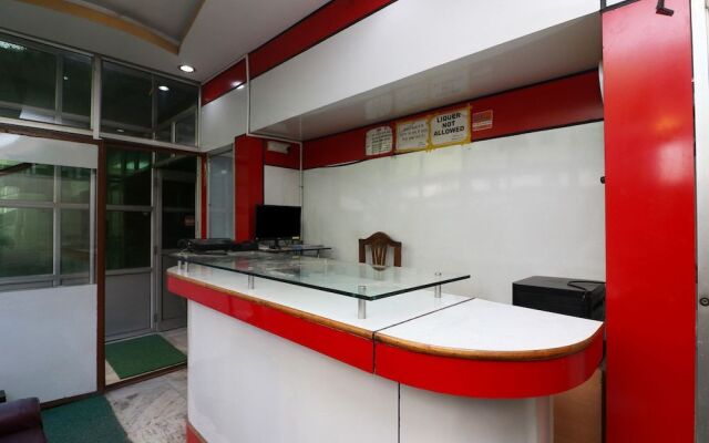 OYO Flagship 30893 Hotel Bob's