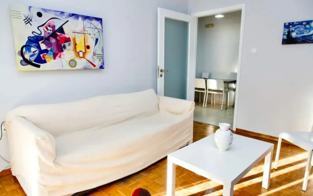 Cozy apt in the center of Athens