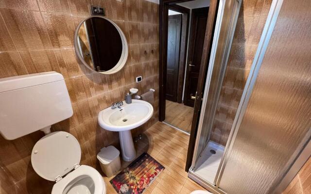 Residence Valtellina - Salita Baradello