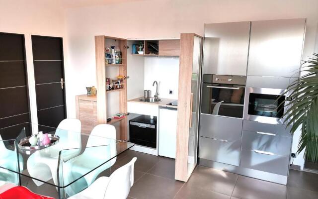 Appartement Pinede Man Yelle